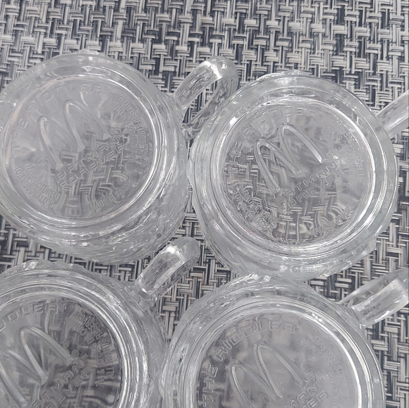 McDonald's cups - Picture 4 of 7